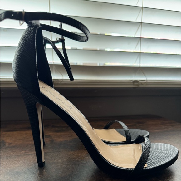 Black High Heel Stiletto Sandals (size 10.5) - Picture 3 of 5